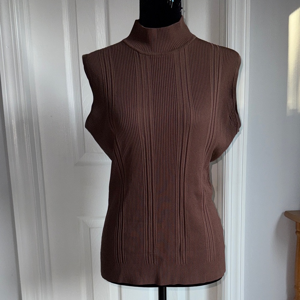 Dress Barn Chocolate Ribbed Tank Top